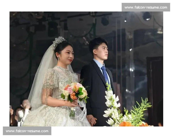 婚礼主持大赛精彩纷呈 众主持人展现风采角逐最美婚礼主持之星